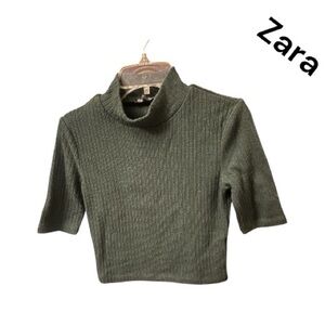 ZARA-Cropped Deep Green Sweater